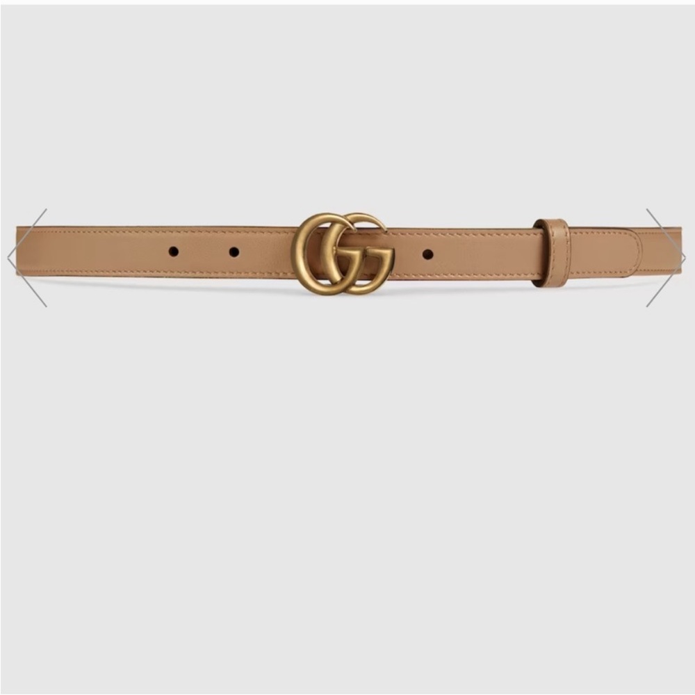 Gucci light tan/beige Leather Belt with Gold GG Buckle